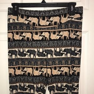 Print stretch lounge pants, flared bottoms